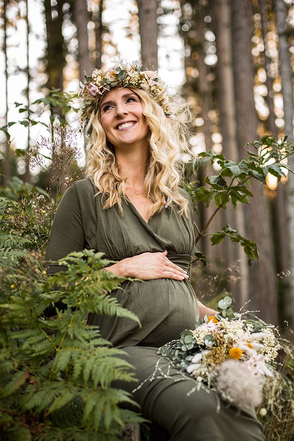 Schwangerschaftsfotos in der Tiroler Natur